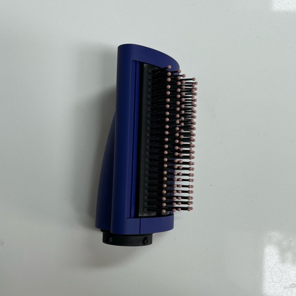 Dyson Airwrap - Picture 14 of 16